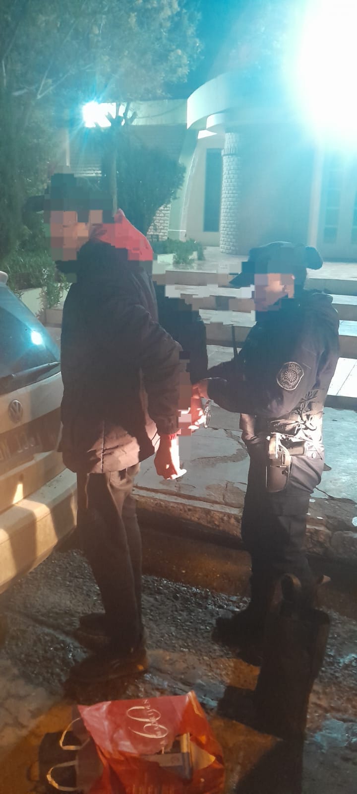 TENÍA PEDIDO DE CAPTURA VIGENTE Y FUE DETENIDO DURANTE UN CONTROL POLICIAL EN LA VÍA PÚBLICA